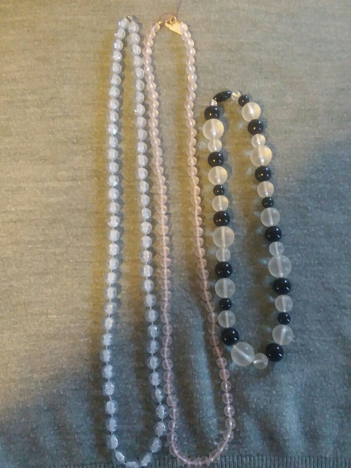 Lot Of 3 Vintage Plastic Beaded Necklaces. Pink I… - image 1