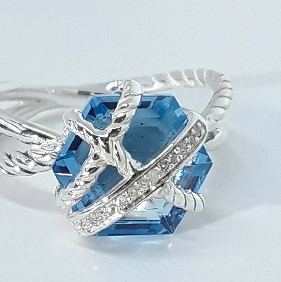 Anillo envolvente de cable de topacio azul David Yurman 6,5 Foto 4 de 4