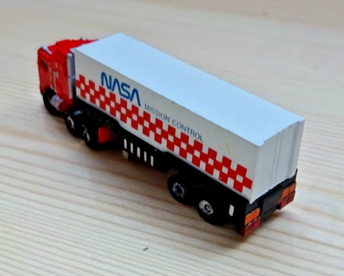 Galoob Micro Machines Semi COE Truck Collection NASA - Bild 2 von 4