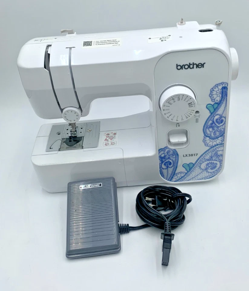 Brother LX3817 Full Size 17 Stitch Sewing Machine IN BOX GOOD - Image 2 of 4