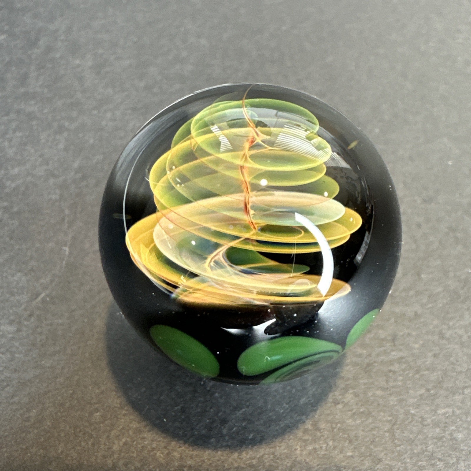 Contemporary Handmade Art Glass Marble 1.17" Fumed Spiral Swirl Twist MIB Boro