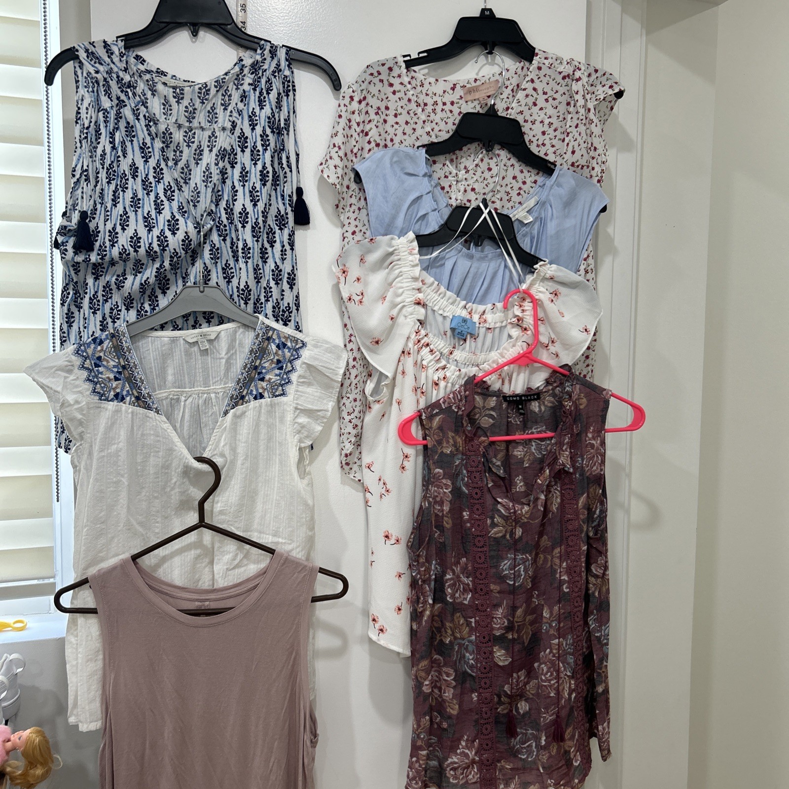 Lot of 8 Sleeveless Tops Pre Owned My Favorites Many Styles Most Size Medium