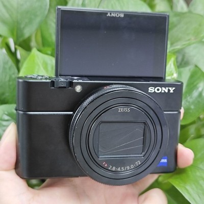 Sony Cyber Shot RX100 VI M6 Compact Digital Camera Black English