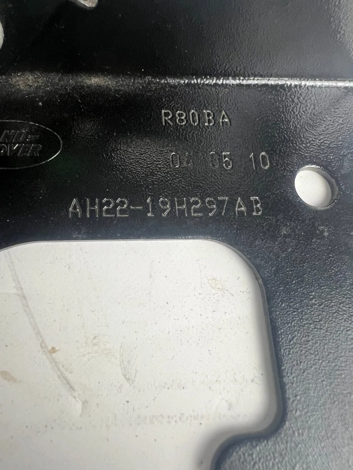 SOPORTE SIRENA ALARMA ANTIRROBO AH22-19H297AB SE ADAPTA A LAND ROVER DISCOVERY 4 LR4 Foto 4 de 4