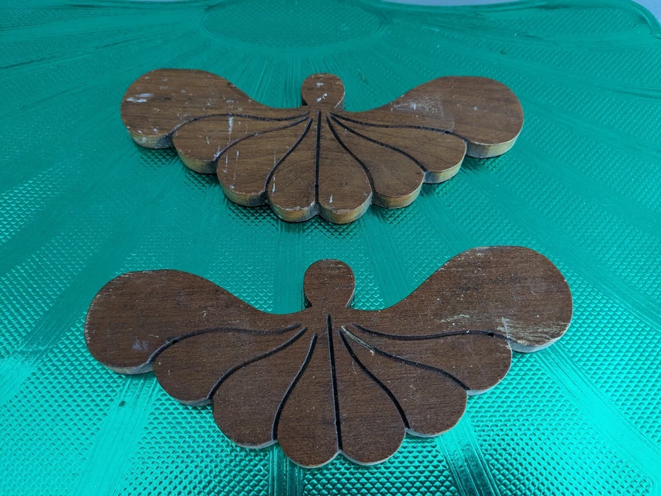 Pair Of Salvaged Antique Decorative Carved Chestnut Moldings Appliques - Image 3 of 4