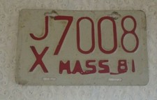 1981 Massachusetts  Motorcycle License Plate Tag JX 7008