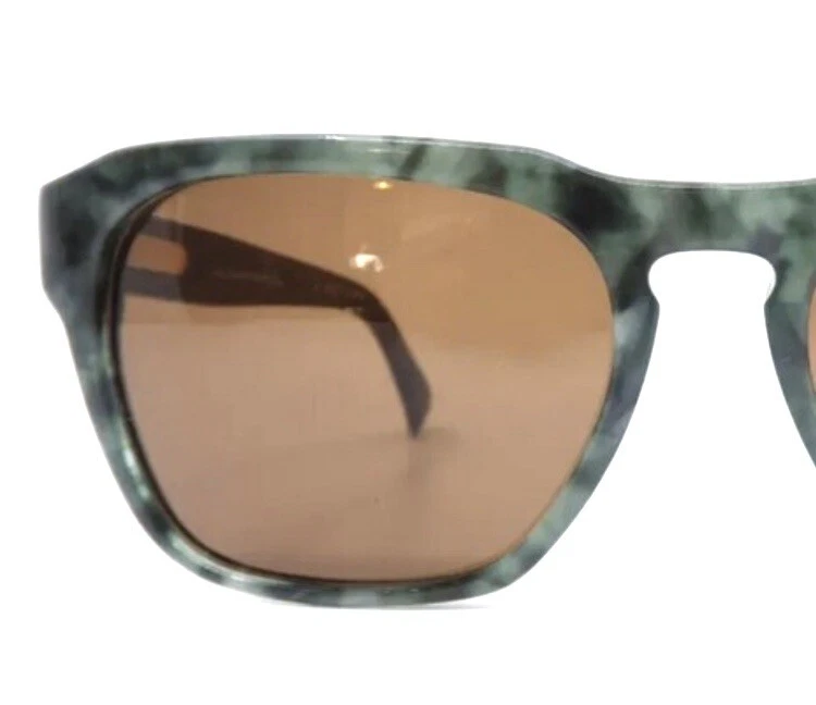 Guy Laroche Vintage Marbled Sunglasses, Made in France  Model GL2039, UNISEX - Image 4 of 4