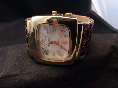 Very Nice Peck & Peck Quartz Watch With Brown Pebbled Cuff Bracelet Band Works