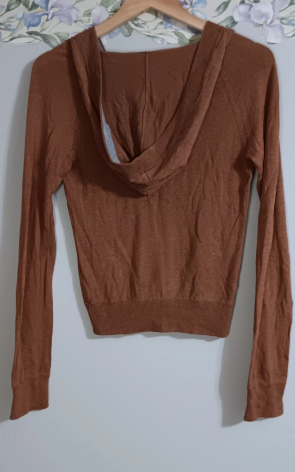 VETEMENTS Maglione JJ Basics marrone medio con cappuccio leggero Y2K retrò casual tasca