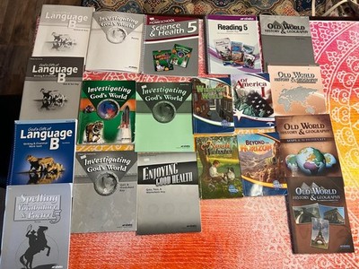 Abeka 5th grade curriculum - Parent and Student - Lot of 18