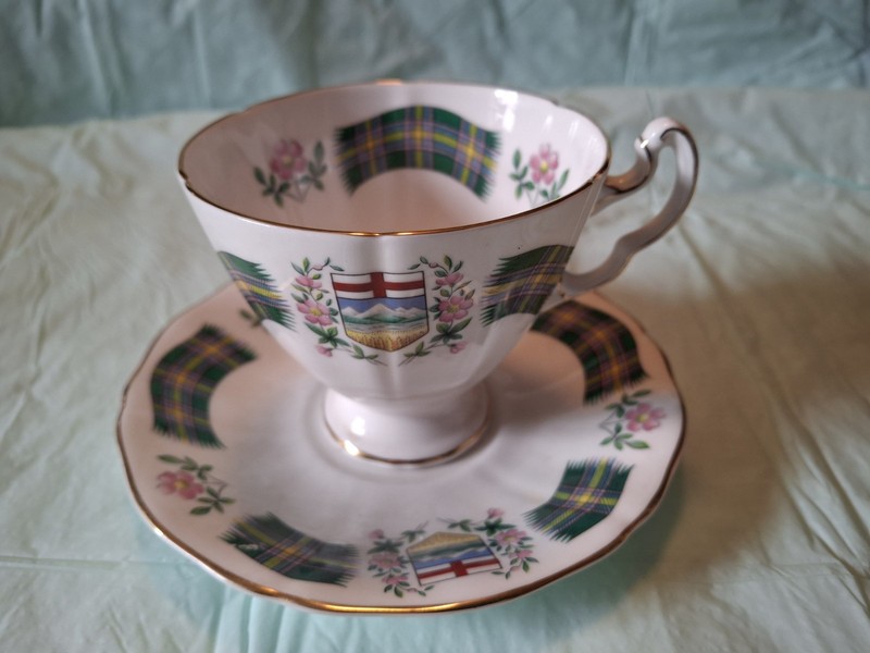 England Royal Adderley Alberta Flag Fine Bone China Tea Cup & Saucer Gold Rimmed