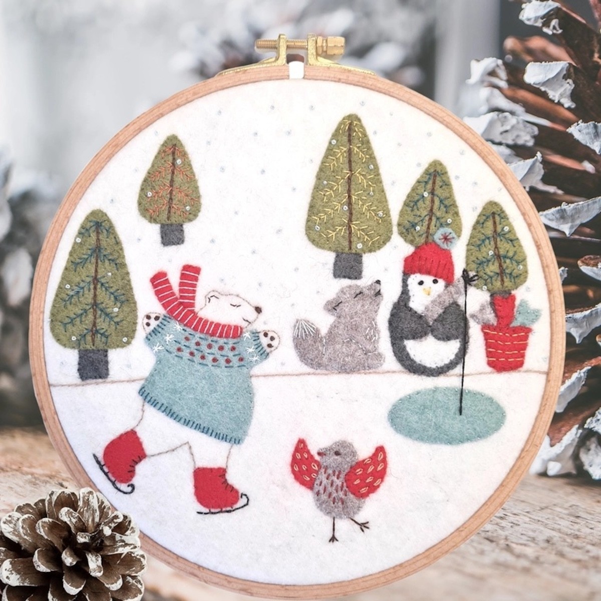 Winter Scene Felt Applique Hoop Crafting Kit by Corinne Lapierre Christmas Gifts