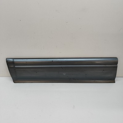 ノート TOYOTA LAND CRUISER 90 J9 Front Left Door Lower Molding 75072