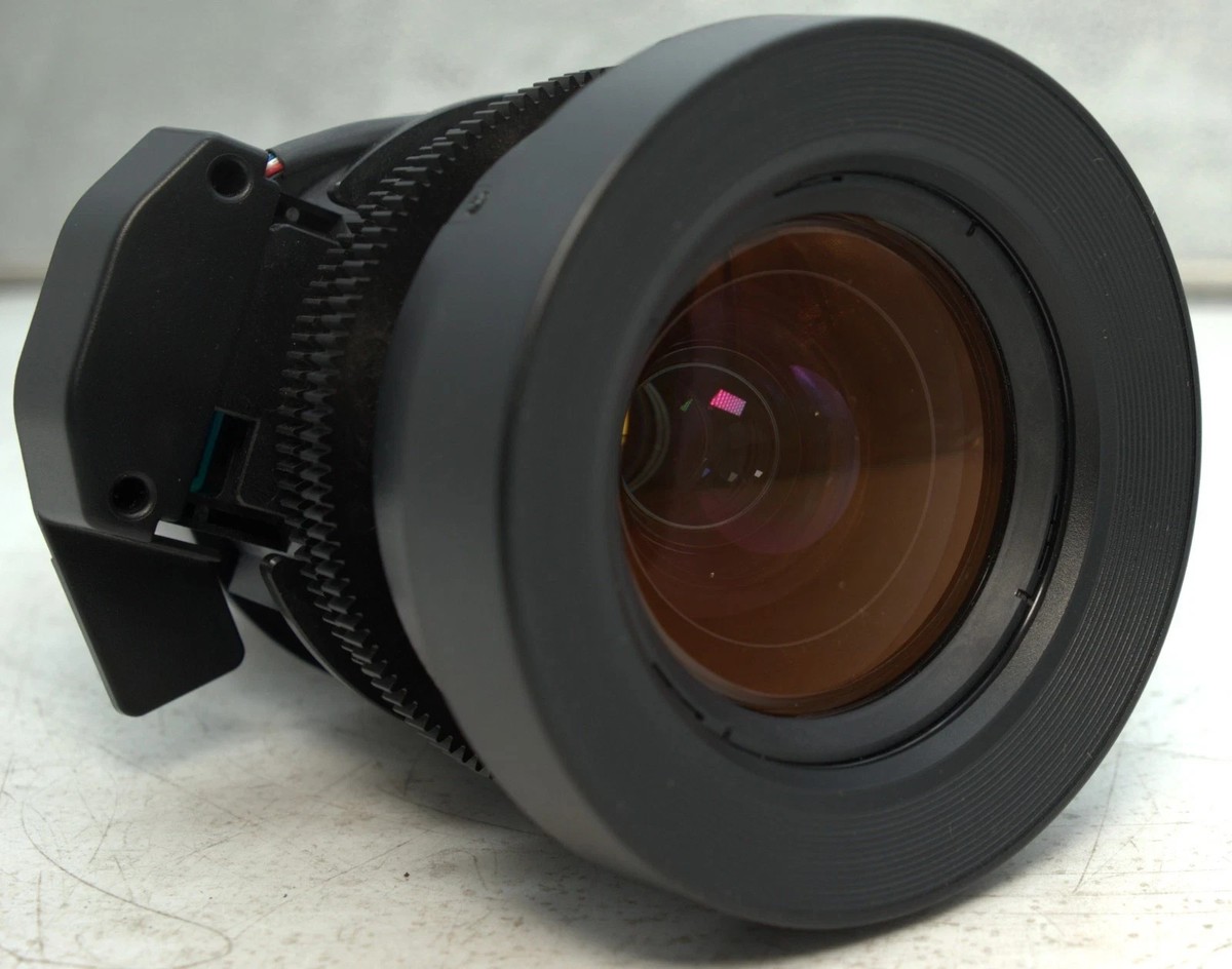 Epson ELPLM08 Middle-Throw Zoom Projector Lens in great working