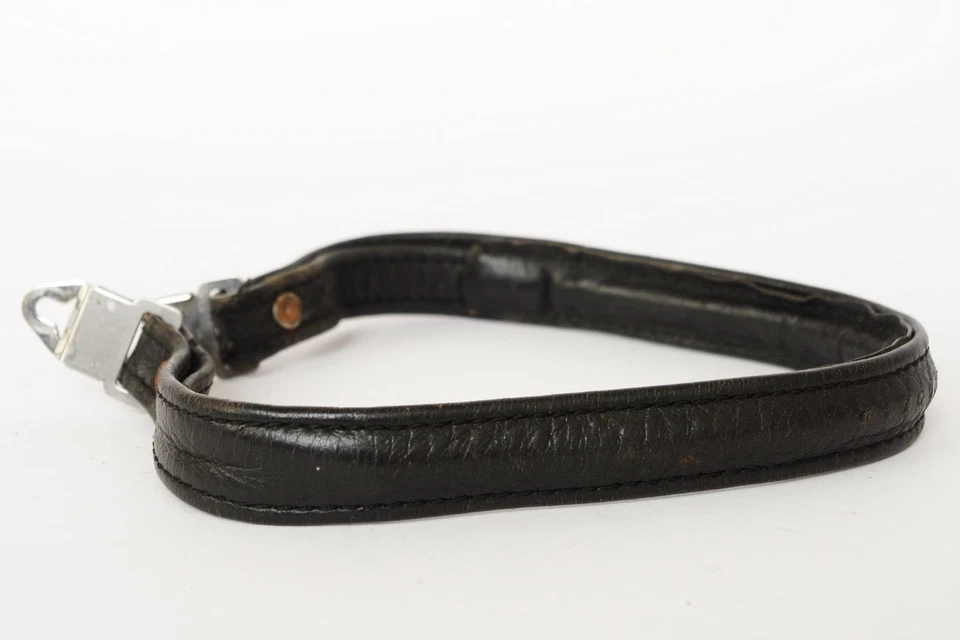 genuine Hasselblad wrist strap, short one - Image 3 of 4