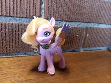 My Little Pony A New Generation Royal Gala "Dazzle Feather" Figure (Hasbro 2021)