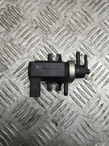 Volkswagen Golf IV 2002 Diesel Turbolader Druckwandler Magnetventil DRA20112