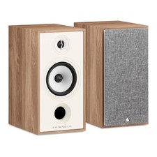 Triangle Borea Br04 light oak diffusori 2 vie bass reflex novità 2025