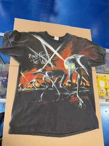 90's Pink Floyd The Wall All Over Print T Shirt XL W Vintage vintage concert t-shirt, vintage, size XL, single stitch, B+ condition