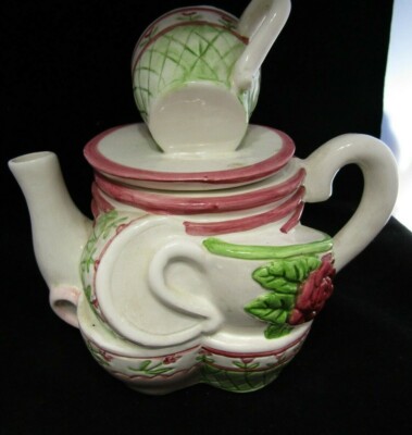Vintage Cardinal INC Stacked Teacup Teapot- Made in USA- ~ 7.75” x 7.75 ...