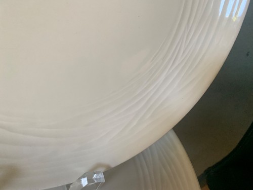 Four (4) Crate &Barrel Spool Dinner 11" Plates Cream Earthenware Made in England - Picture 3 of 16
