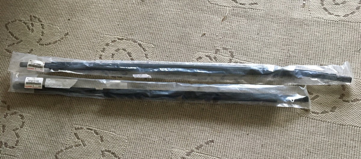 Genuine Toyota Corolla Left Driver's SideBelt Moldings 75720-12A30