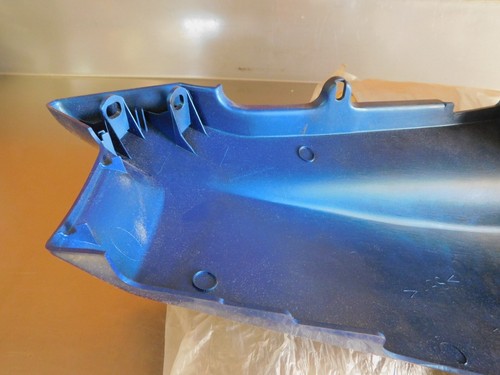 Cache latéral réservoir d'huile Yamaha TRX850 1996 4NX-21711-00-P1 - Foto 3 di 5