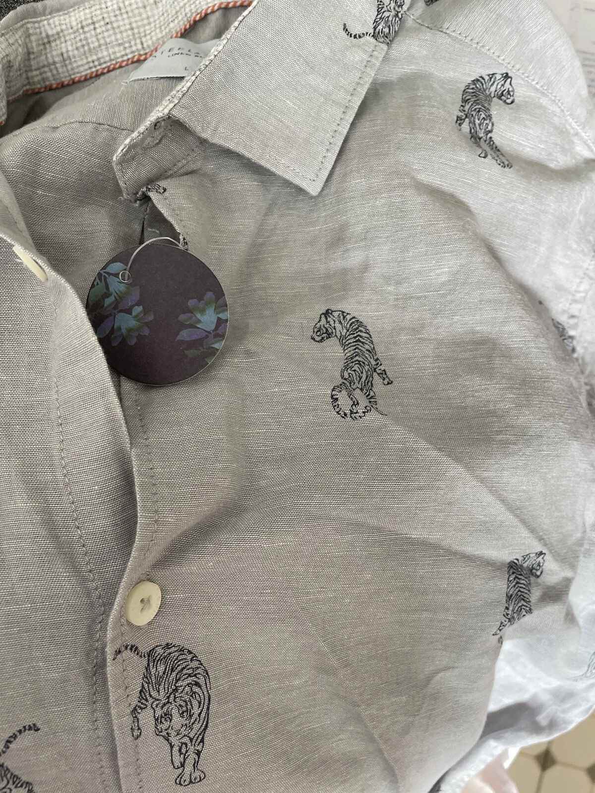 Steel & Jelly Shirt Linen Blend Short Sleeve Tiger Design L