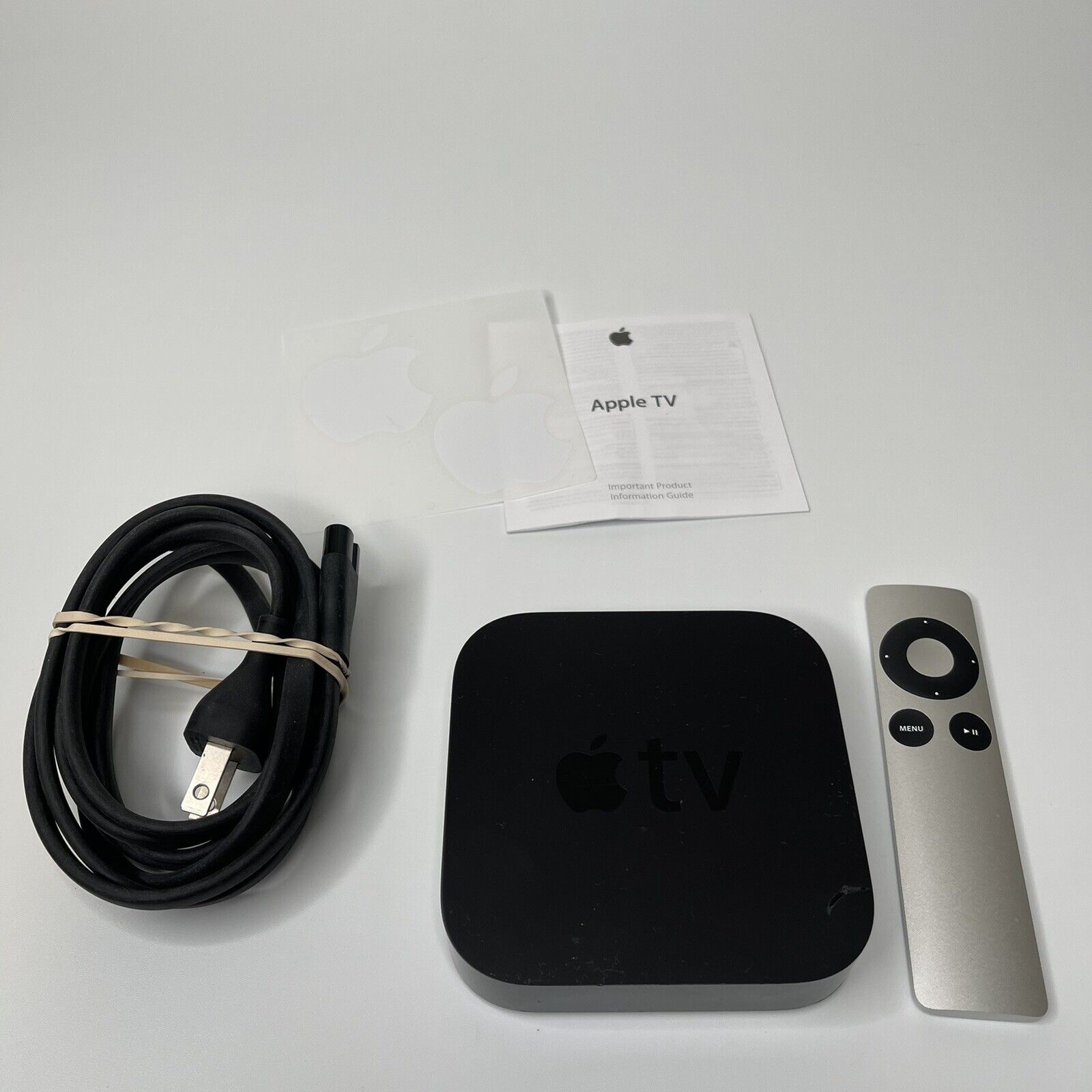 medlem udsagnsord Stearinlys Apple TV Model A1469 3rd Generation with REMOTE & Power Cable | eBay