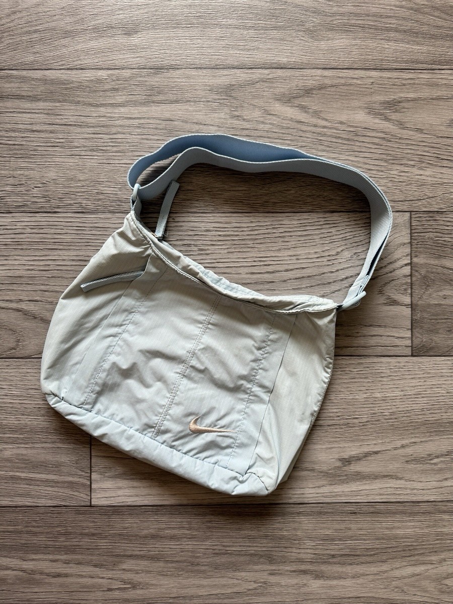 バッグ NIKE  y2k 00s shoulder bag messenger il_1080xN.6199810748_3cve.jpg