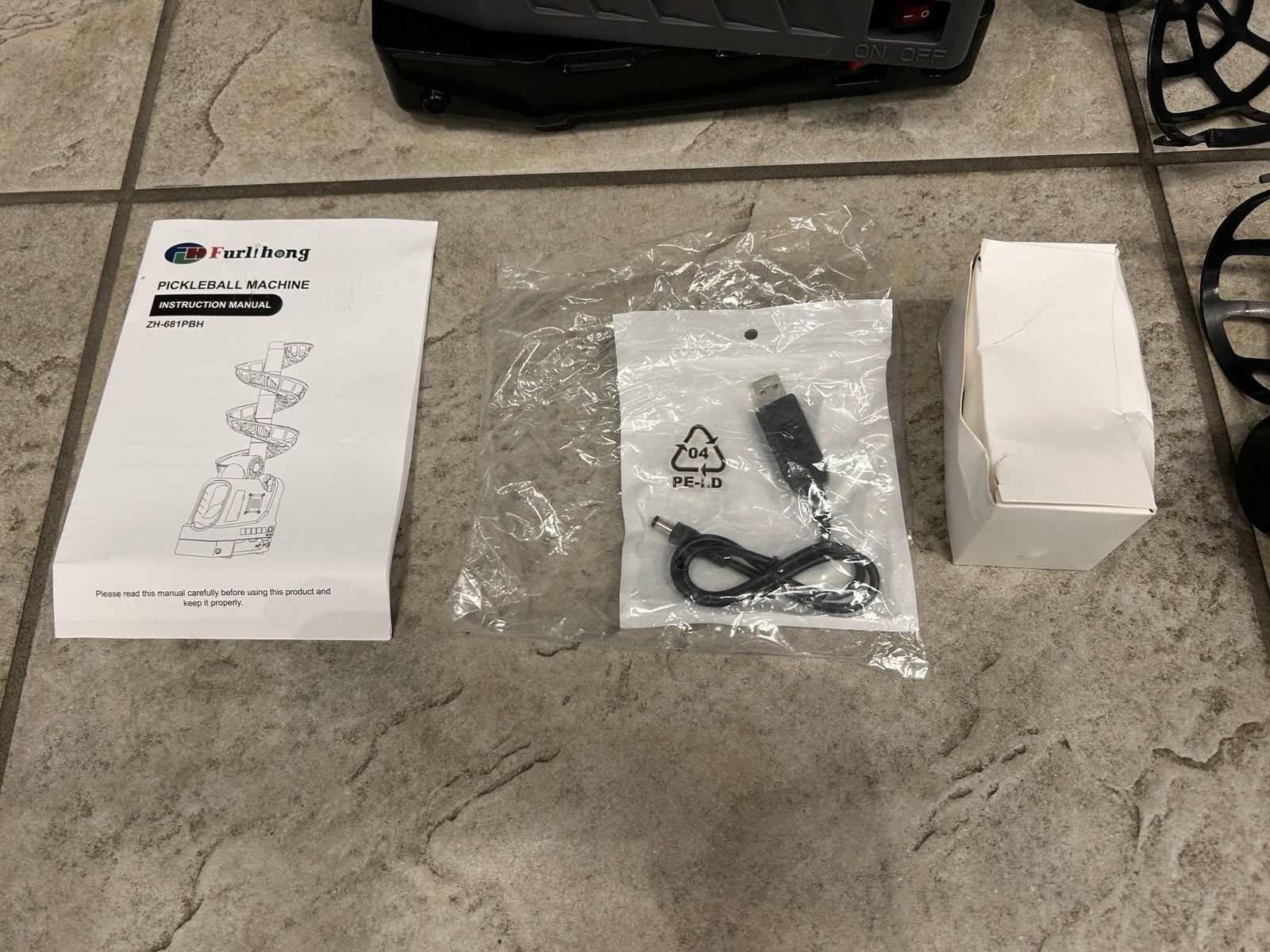 FURLIHONG 681PBH Pickleball Machine with Auto Swing 3 Angles & 4 Speeds