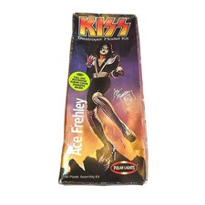 Kiss Destroyer Model Kit Ace Frehley #1304 by Polar Lights