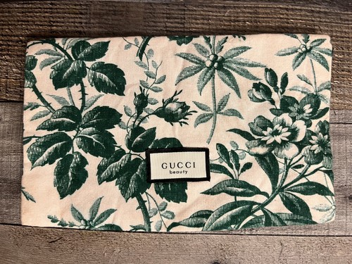 NWOT Gucci Bloom Y3 Pouch Bag Clutch Floral Pattern Natural Linen Silk Green