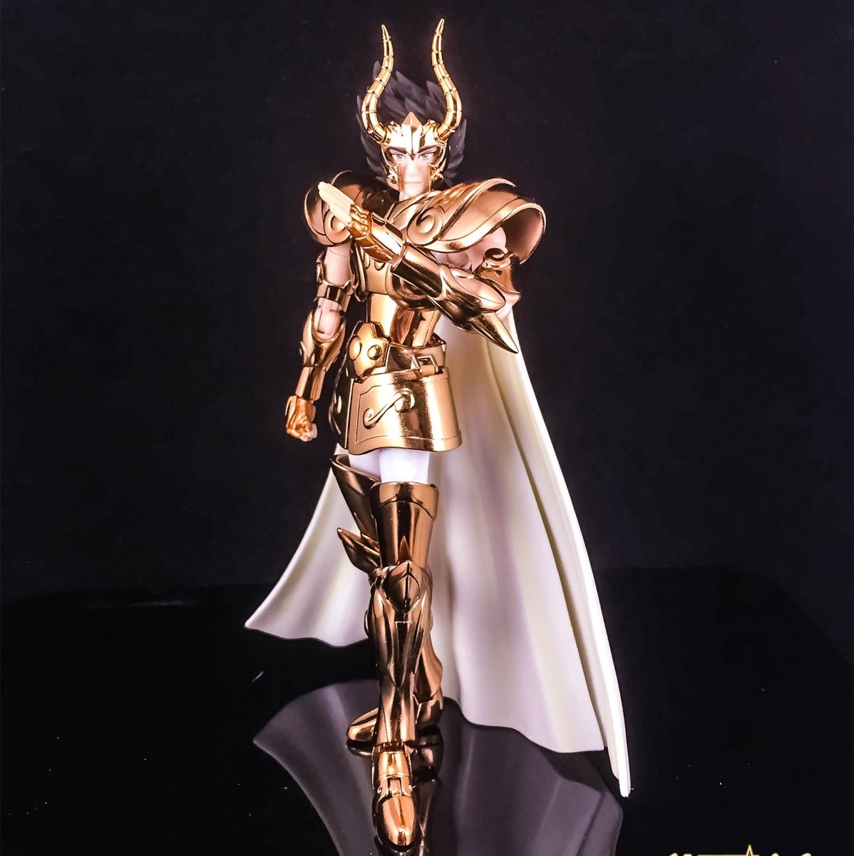 MC Saint Seiya Cloth Myth EX Gold Capricorn Shura models metal