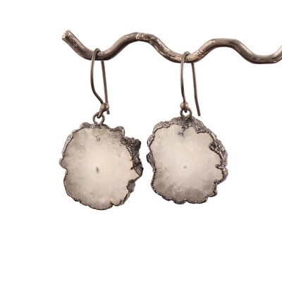 Well Finished Solar Quartz Black Rhodium Electroplated Drop Dangle Earrings 