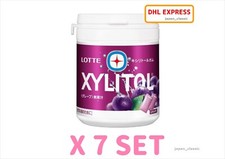 LOTTE XYLITOL GUM GRAPE FLAVOR BOTTLE TYPE FROM JAPAN 133g X 7