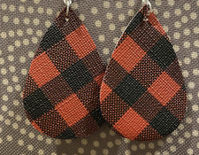Faux Leather Buffalo Plaid Teardrop Earrings NEW Red Black