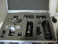 CANON Kameras und Objektive im Koffer