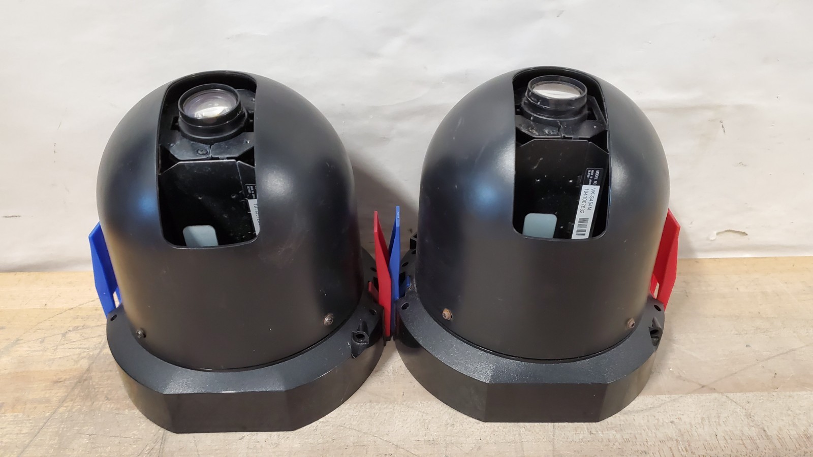 LOT OF 2 PELCO DD423 SPECTRA IV 23x Zoom DOME SECURITY CAMERAS