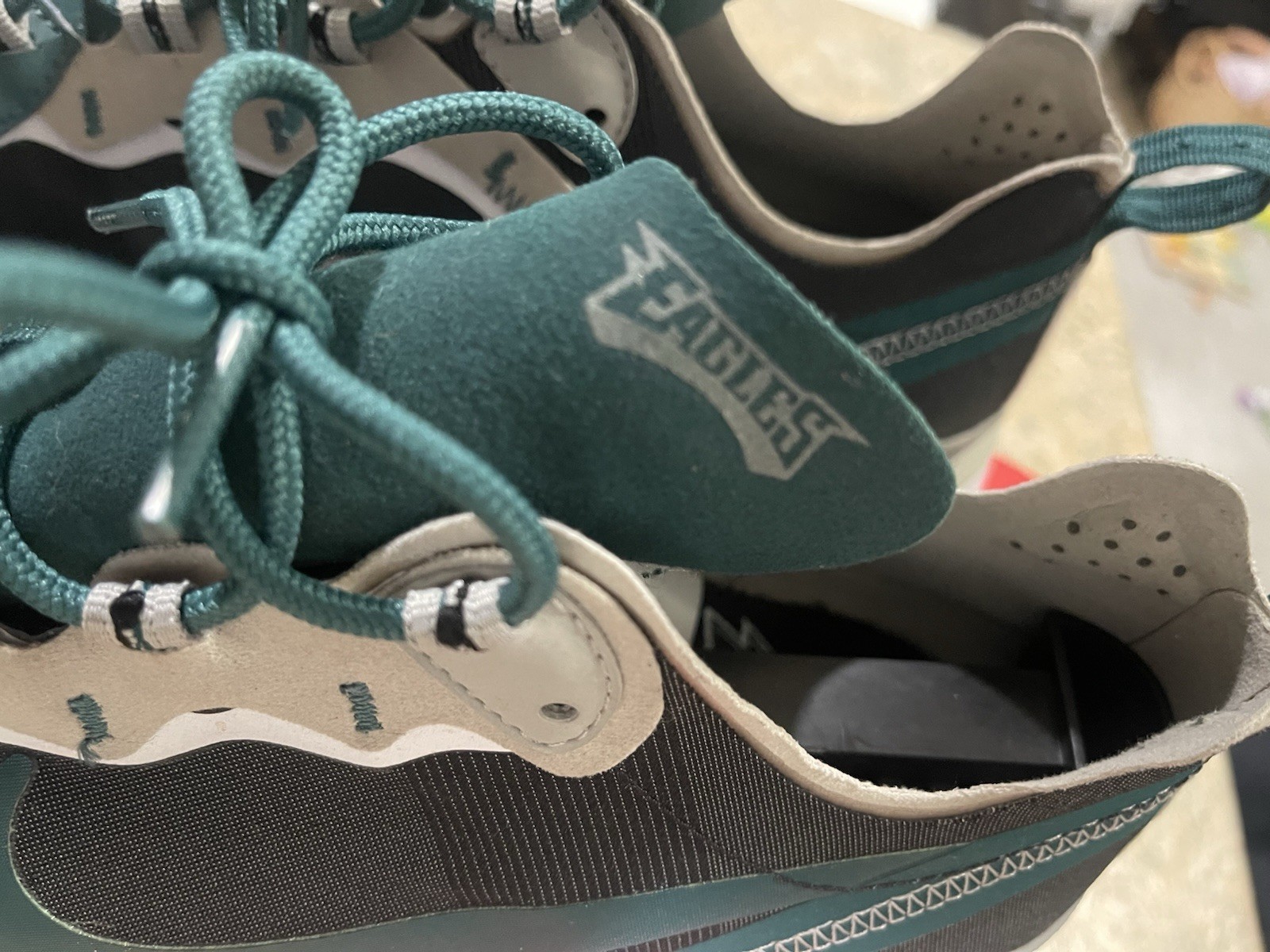 Nike React Element 55 Eagles NFL Philadelphia Eag… - image 5