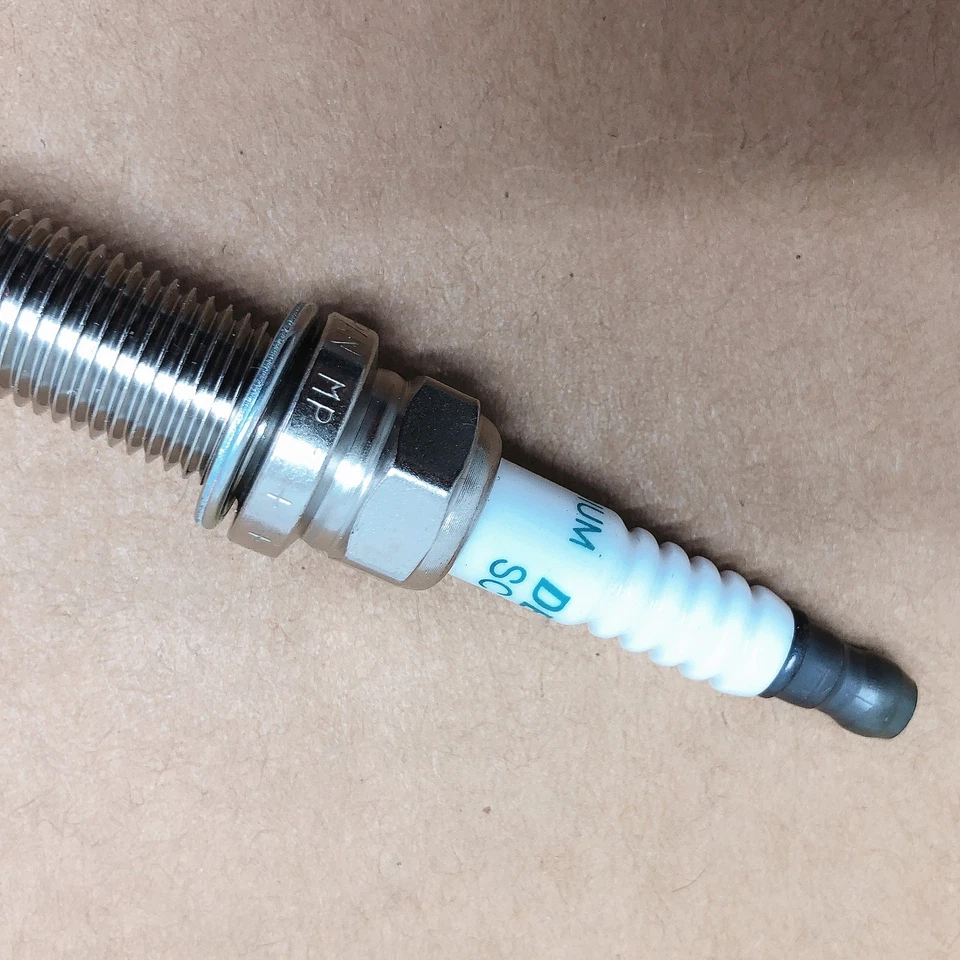 4Pcs 90919-01275 Spark Plug SC16HR11 DENSO 3444 for Corolla Prius C-HR Scion NEW - Image 3 of 4