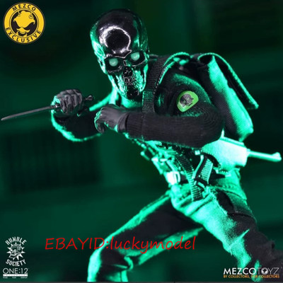 Mezco Toyz THE BLACK SKULLS DEATH BRIGADE 1/12 Action Figure INSTOCK