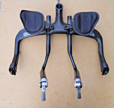 Profile Design Aero Tri Bar 28mm Durchmesser Vorbau mit Bremshebeln & Schalthebeln