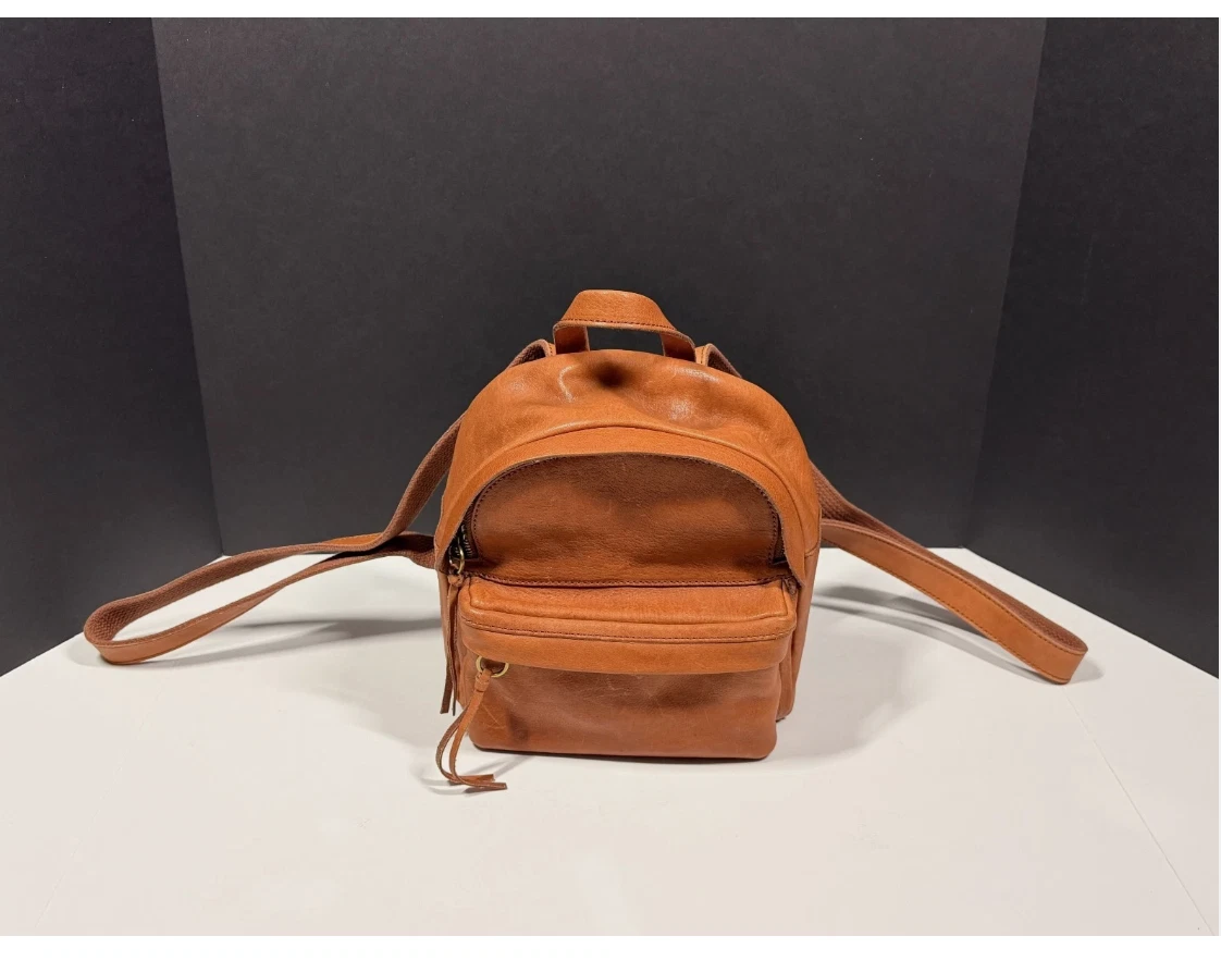 Madewell Backpack Handbags Bags & Leather Exterior for Women  display picture 3