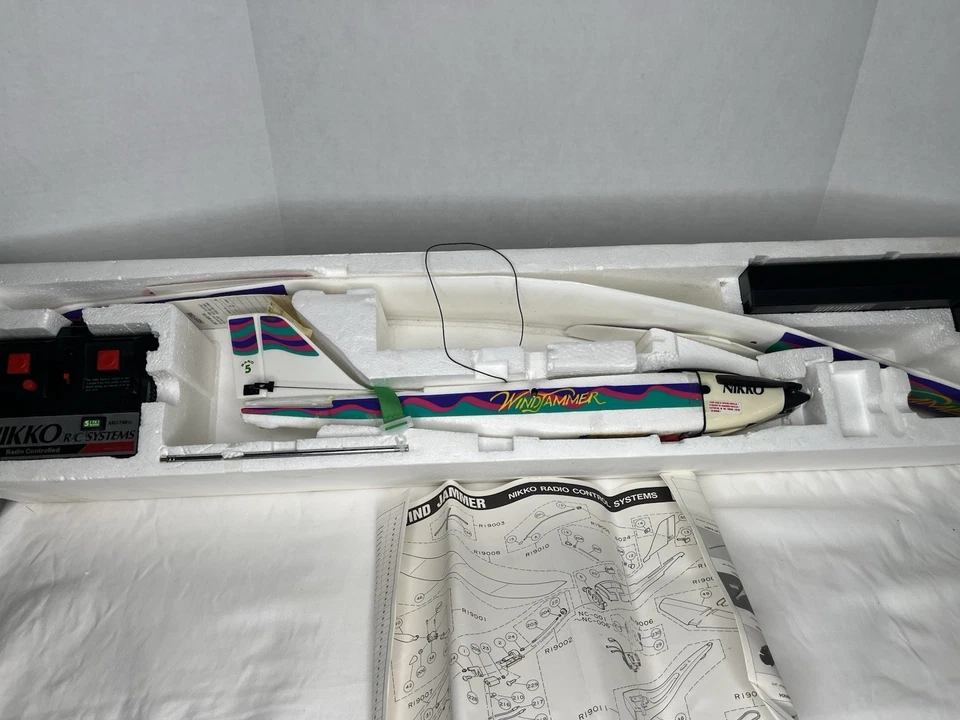 Vintage Nikko Windjammer Remote Control Battery Power Motor Glider *Read* - Image 4 of 4