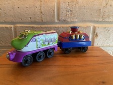 Tren Chuggington Ferrocarril de Madera Burbujeante Koko Tanque Motor Coche TOMY Thomas Friends
