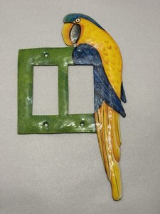 VTG Metal Hand Painted Parrot Blue & Gold Macaw Double Outlet Switch Light Cover