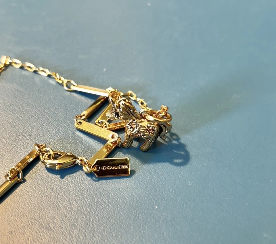 Nuevo Collar Auténtico Coach Unicornio (Uni) Chapado en Oro Foto 4 de 4