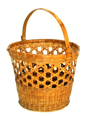 Seltener Weidenkorb mit klappbarem massivem Griff handgewebtem Rattanrohr 28 cm hoch