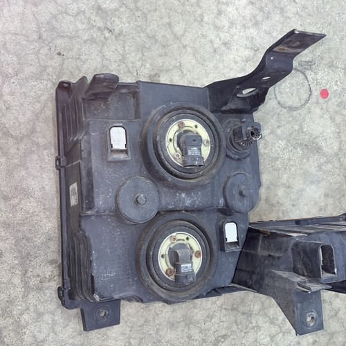 2006-2010 Jeep Commander Factory Headlight Assembly - right hand/passenger side - Bild 9 von 9